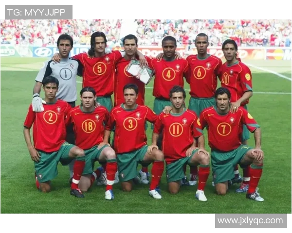 足球明星三大天王的传奇故事与辉煌成就全解析