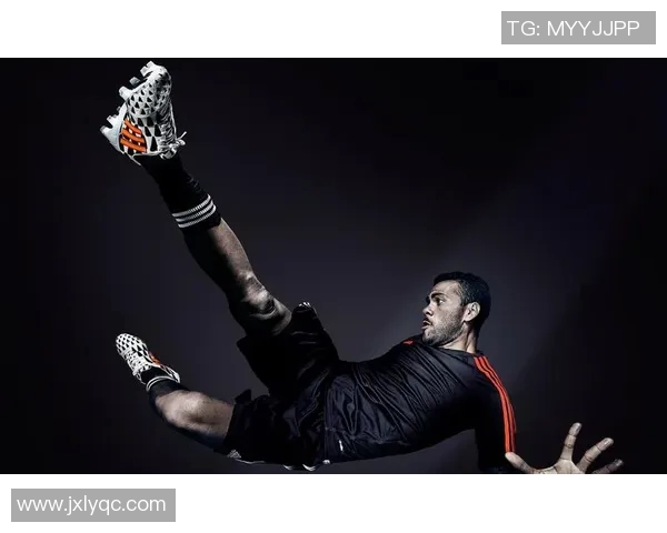 皮衣足球明星有哪些他们的风格与魅力如何影响足球界